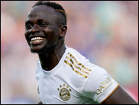 ����� ����