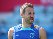 ����� ����