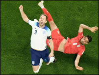 ����� ����