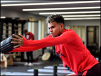 ���� ����