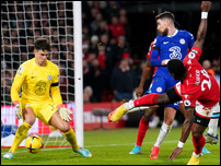 ���� ����