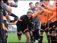 ������ ������