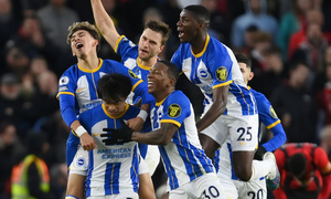 �������