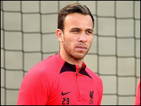 ����� ����