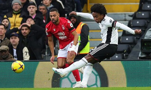 �������