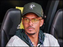 ���� ����