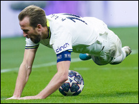 ����� ����