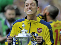 ����� ����