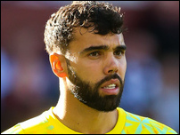 ����� ����