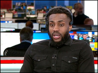 ����� ����