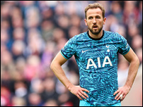 ����� ����