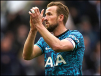 ����� ����