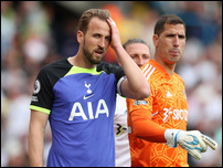 ����� ����