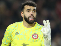 ����� ����