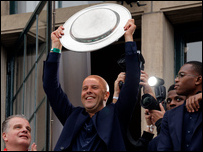 ���� ����