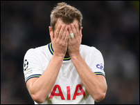 ����� ����