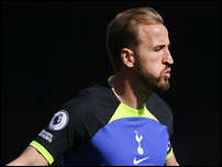 ����� ����