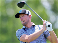 ����� ����