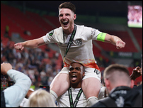 ������ ����