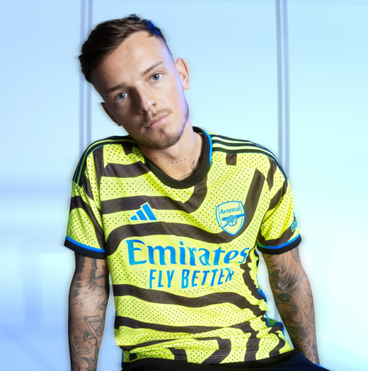 Новая выездная форма Арсенала на сезон 2023/24 Новая выездная форма Арсенала на сезон 2023/24