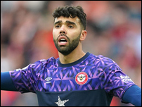 ����� ����