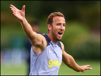 ����� ����