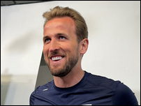 ����� ����