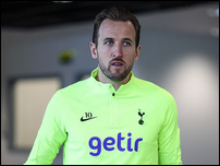 ����� ����