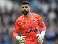 ����� ����