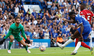 �������