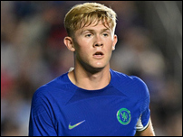 ����� ����