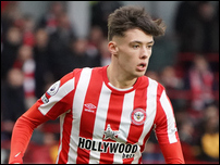 ����� ����