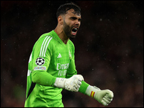 ����� ����