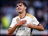 ����� ����