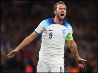 ����� ����