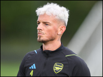 ��� ����