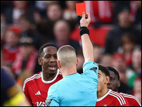 ����� ����