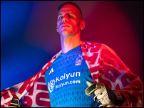 ���� ����