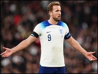 ����� ����