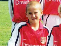 ����� ����