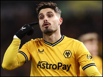 ����� ����