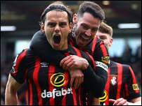 ���� ����