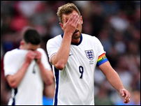 ����� ����