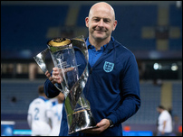 �� ������