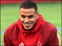 �������