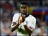 ���� ����