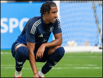 ���� ����