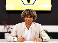 ����� ����