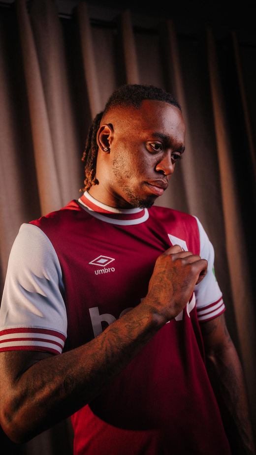 Аарон Ван-Биссака Аарон Ван-Биссака