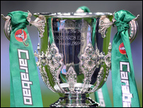 ����� ����